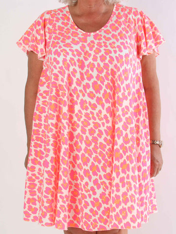 Chione - Söt plus size kklänning i A-form med leopardmönster