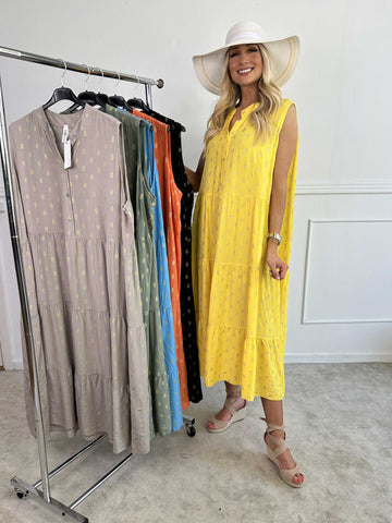 Dotti Gold Sleeveless - Klänning med lager på lager look i viskos