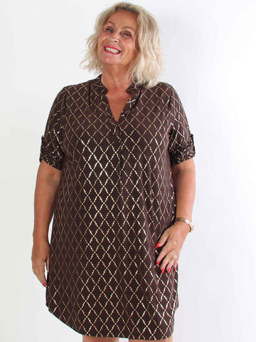 Ebba Gold Check Long - Elastisk plus size kjole med guld detaljer