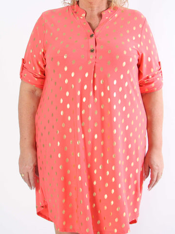 Ebba Gold Long - Elastisk plus size-klänning med guldprickar
