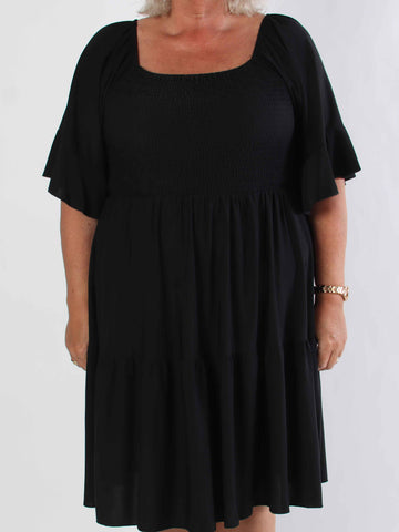 Elna Plain Short - Elastisk plain plus size klänning med resår över bysten