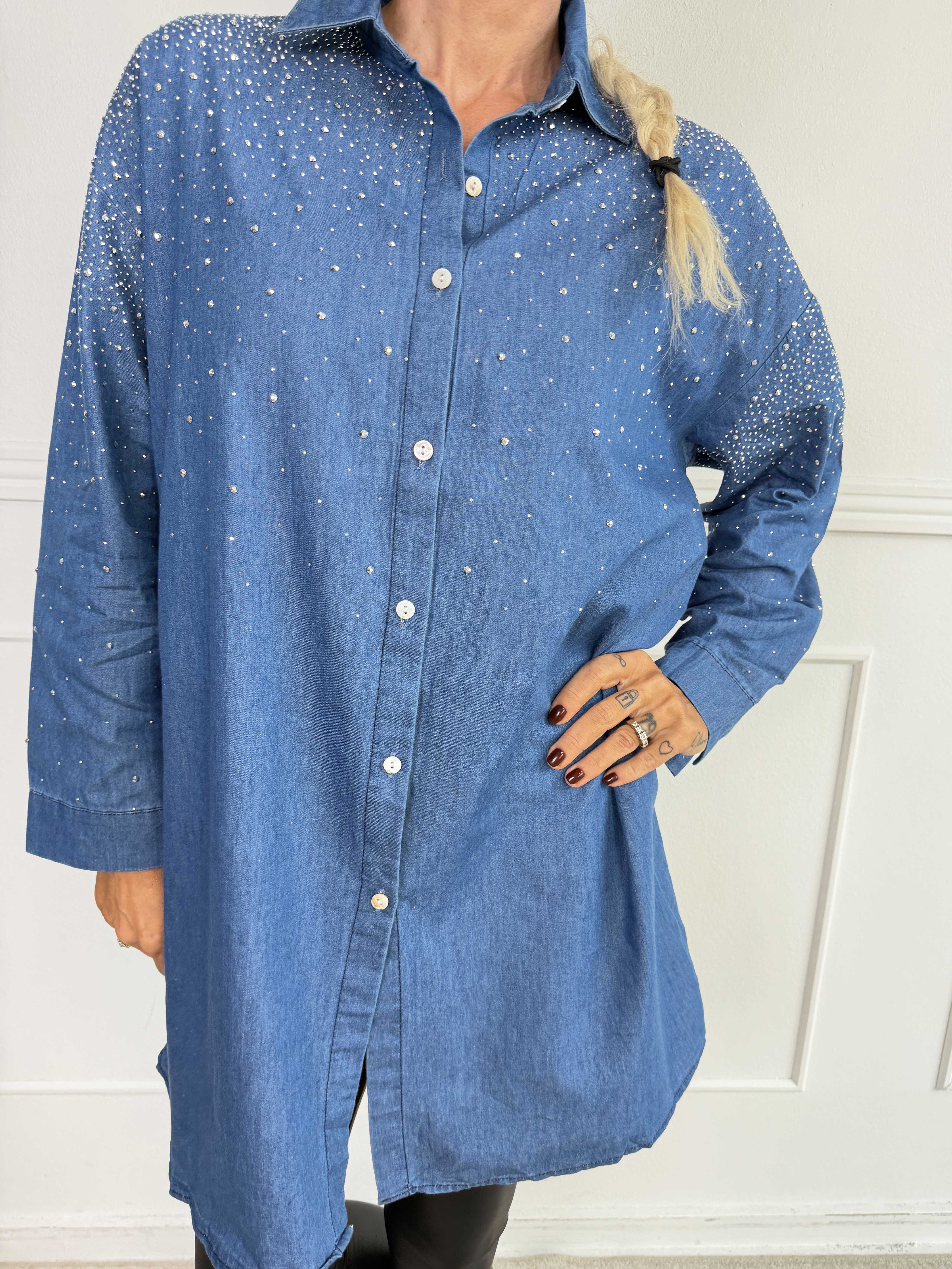 Emmie - Skjortklänning i denimlook med glittrande strass upptill