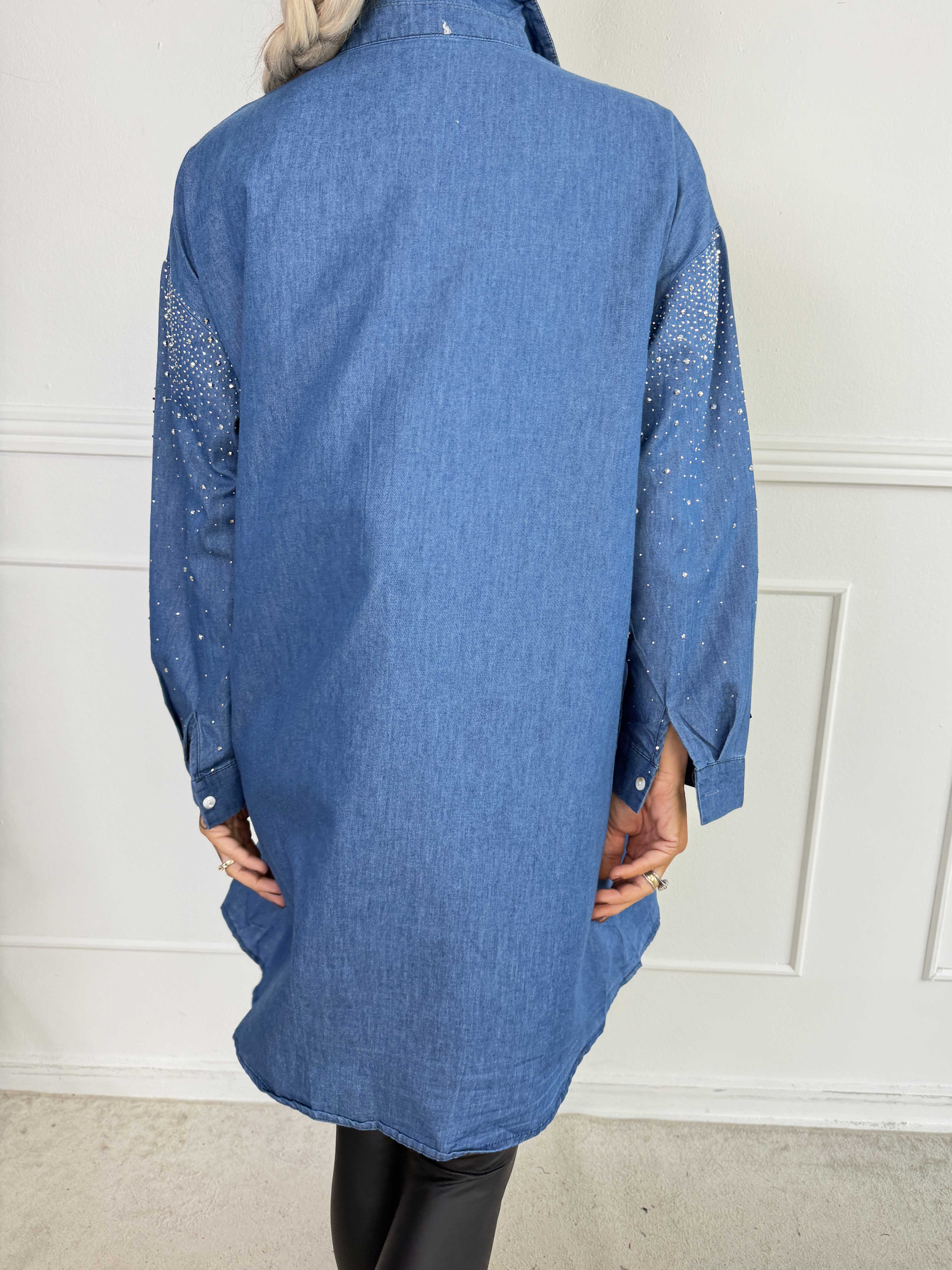 Emmie - Skjortklänning i denimlook med glittrande strass upptill