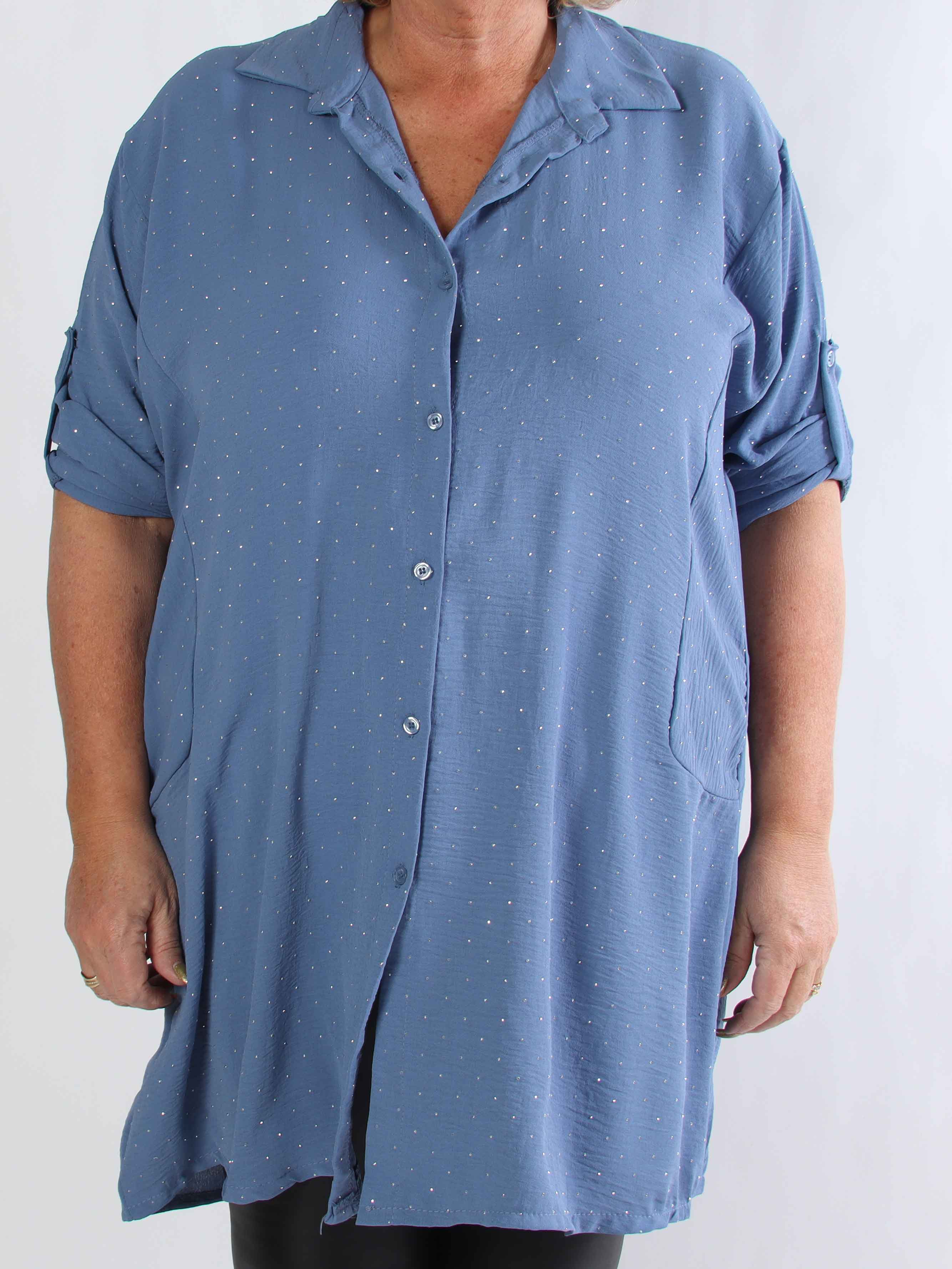 Franci - Plus size skjortekjole i viskose med similisten