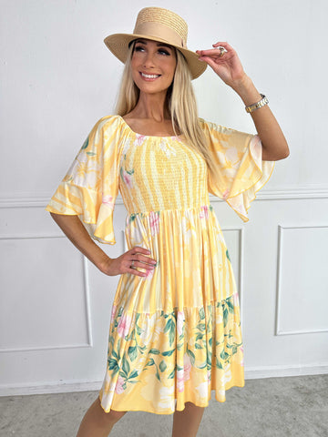 Elna Floral Stripe Short - Blommig elastisk klänning med smockat bröst
