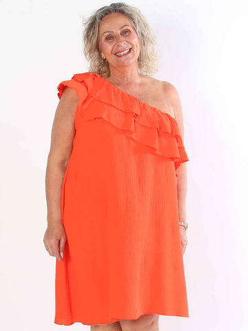 Catelyn - Söt one shoulder klänning med volanger