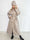 Gianna – Snygg och mjuk plus size trenchcoat med stora fickor