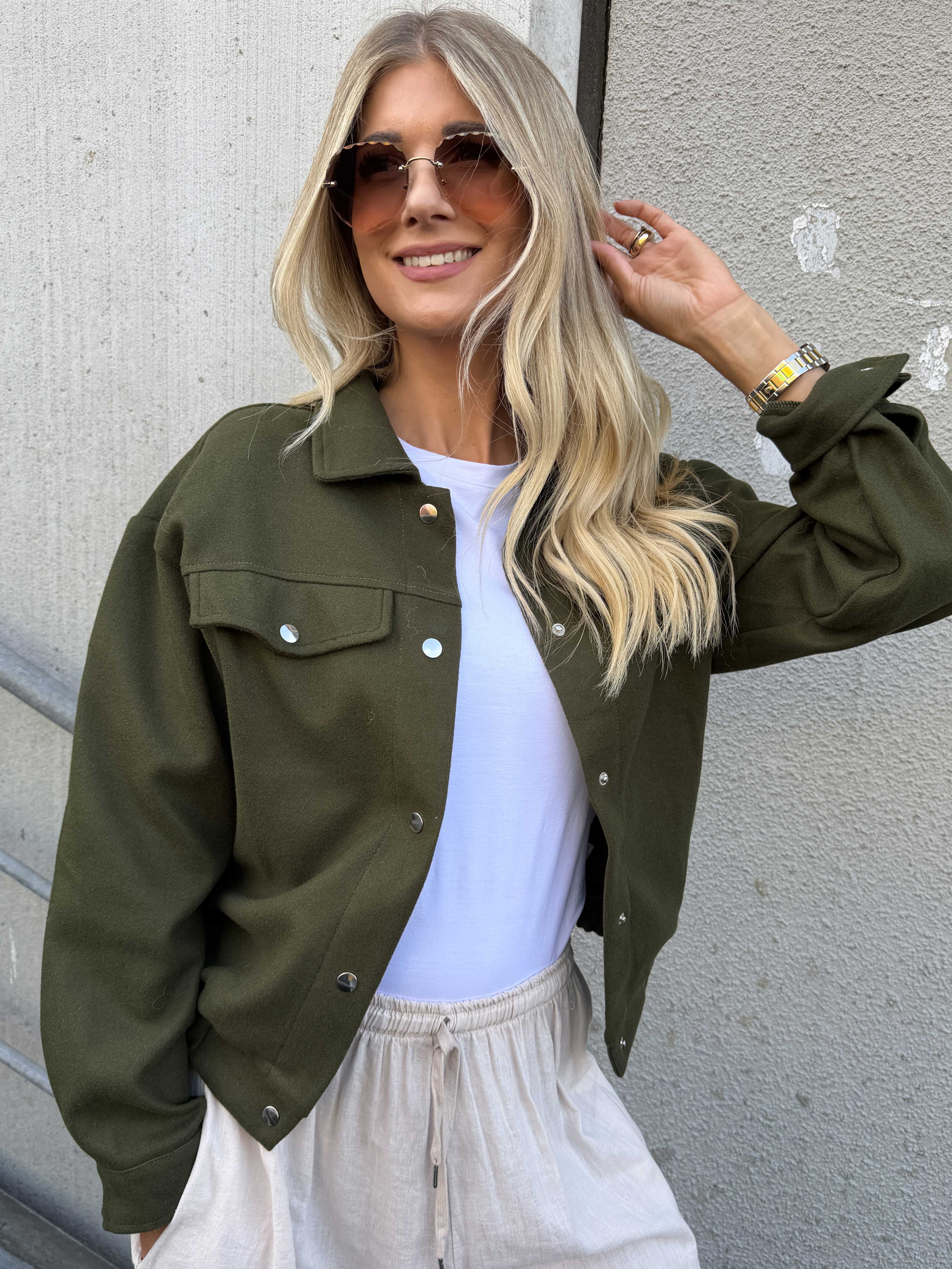 Nukaka - Lätt och snygg skjortjacka