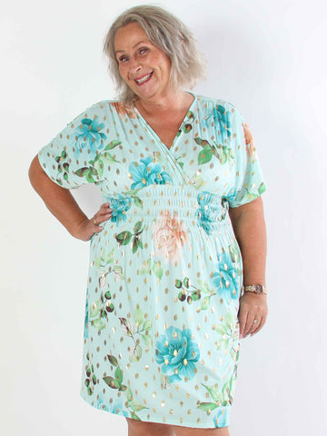 Pams Summer Short - Elastisk plus size klänning med blommig mönster och resår