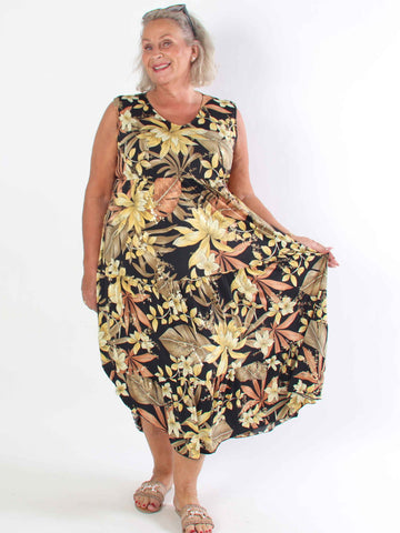Karini - Elastisk blommig plus size klännning med lager på lager look