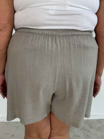 Clara Shorts - Lätta shorts i viskos och linne