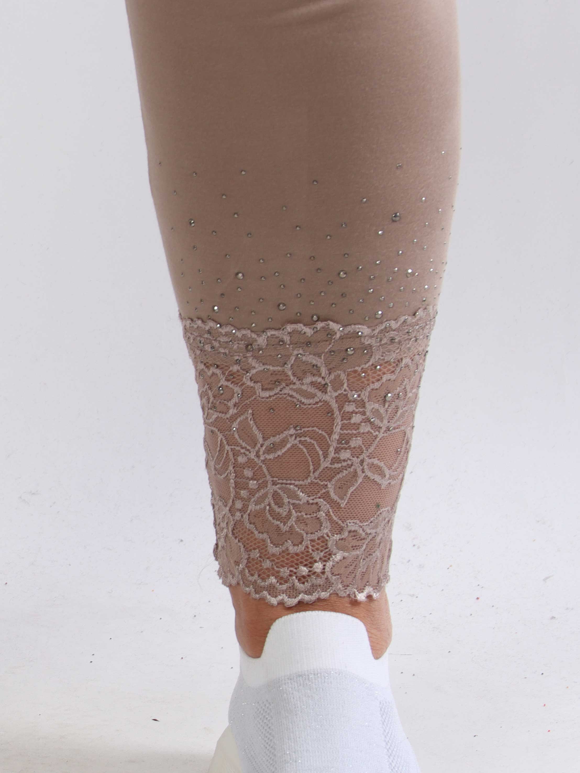 Kia - Bløde leggings i viskose med blondekant og similisten