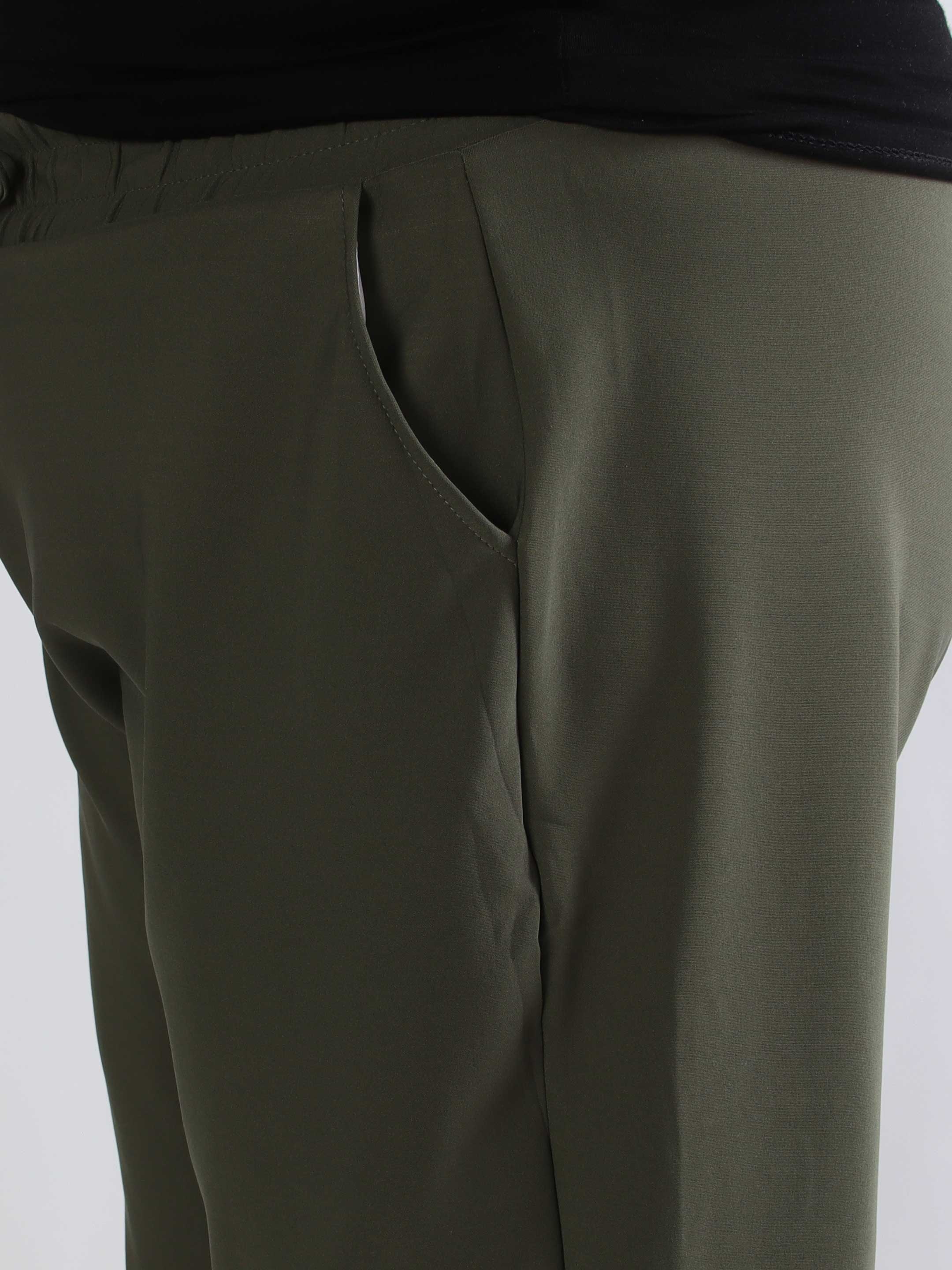 Iliona - Joggingbukser med elastik forenden af buksebenet