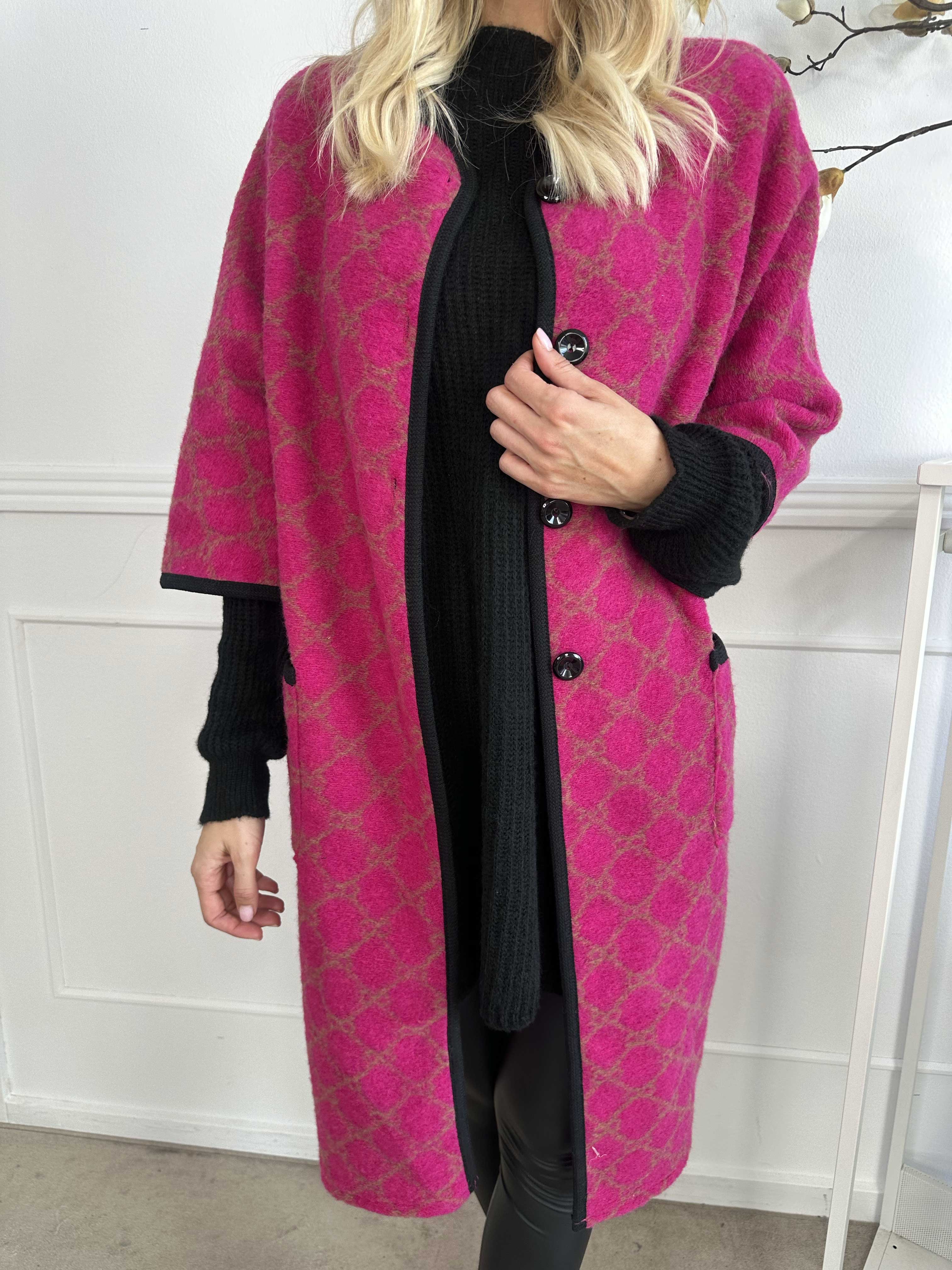 Arianna - Mönstrad kappa med ullfoder