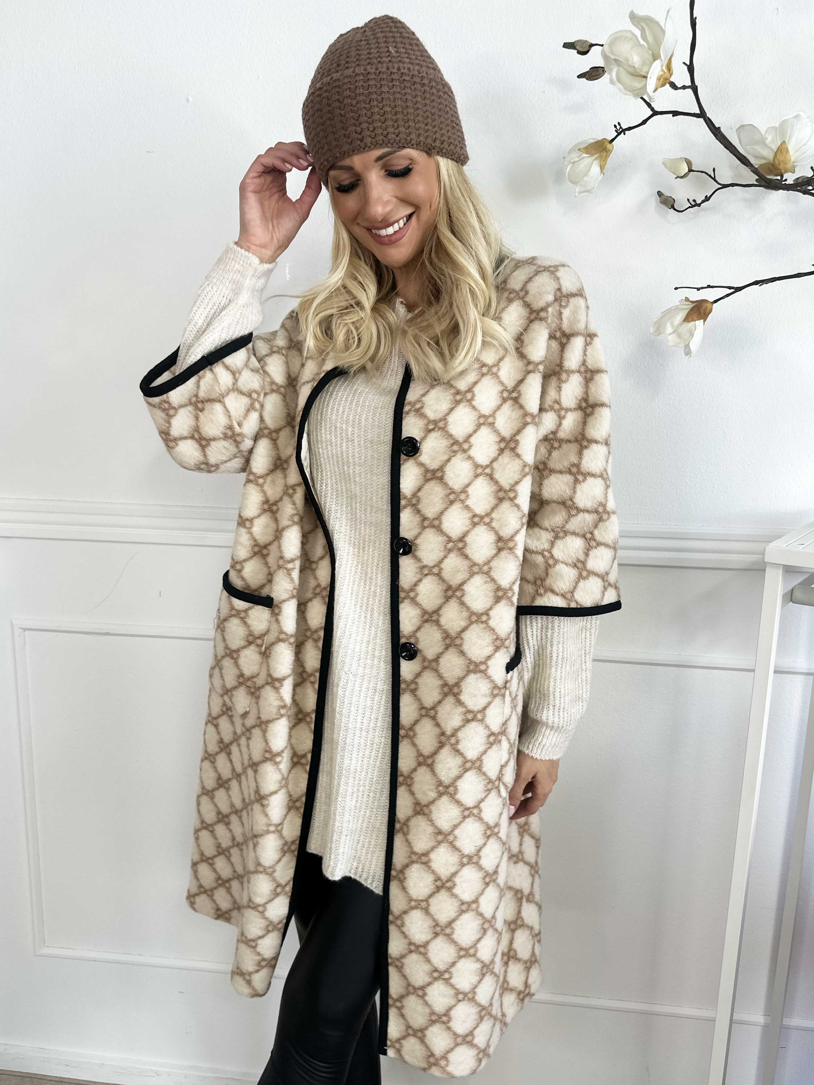 Arianna - Mönstrad kappa med ullfoder