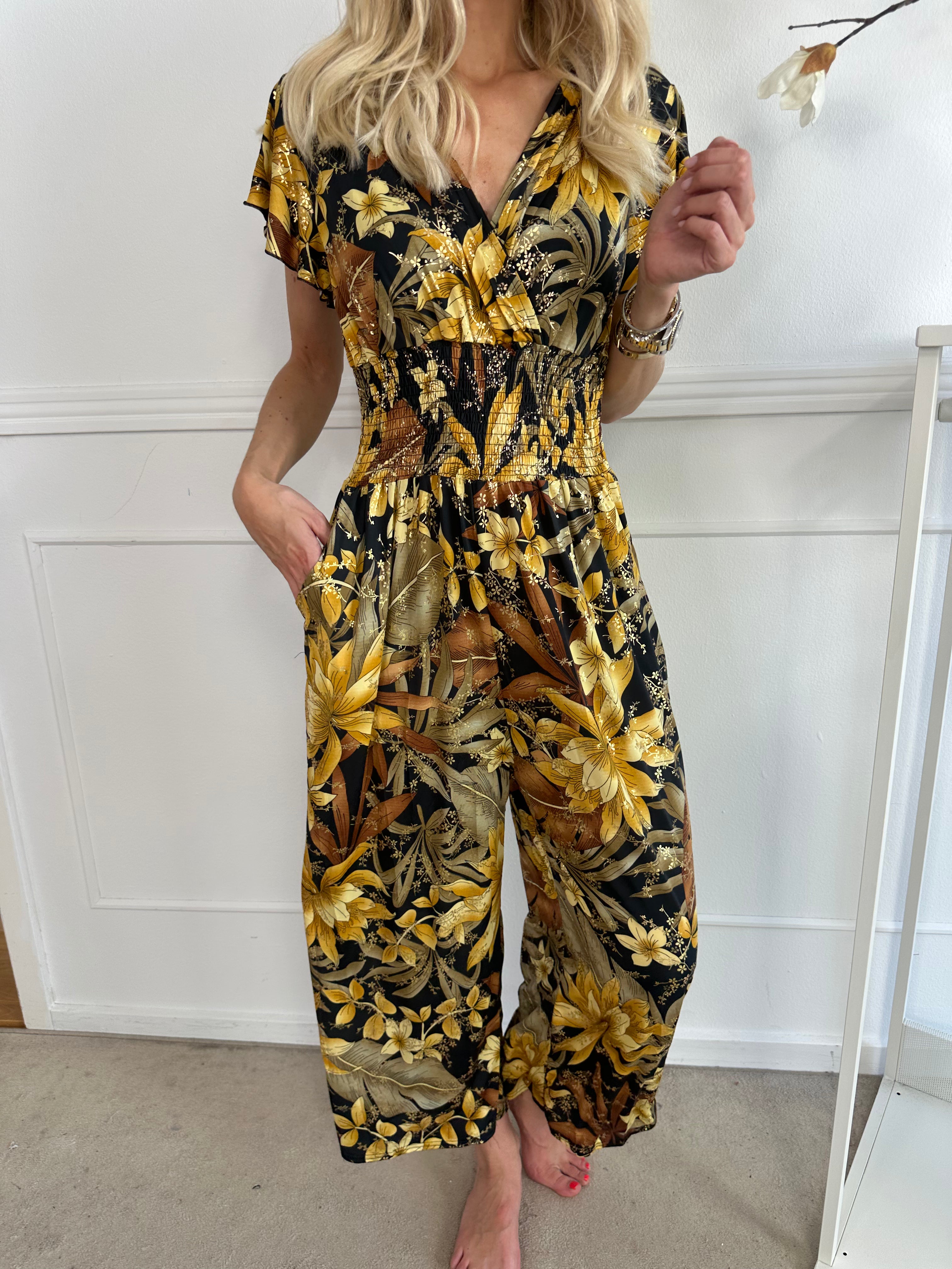 Pams Jumpsuit O/B - Elastisk skrynkelfri byxdress