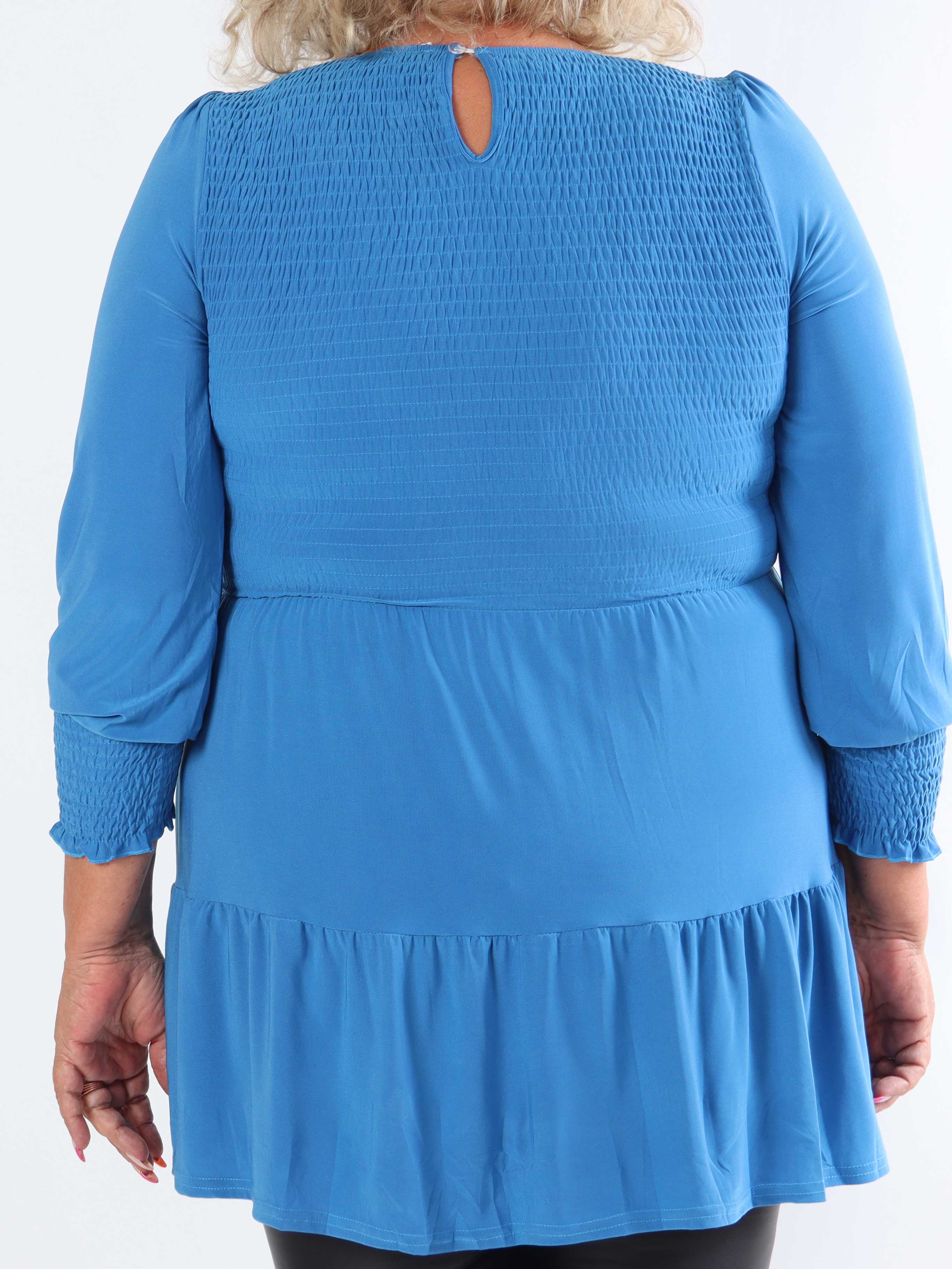 Kelly Shirt - Elastisk plus size blus med smock över bröstet