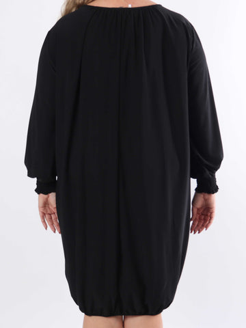Miracle Plain Dress L/S - Elastisk plus size-klänning med långa ärmar