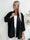 Annah Light Short - Oversized jacka med tydliga sömmar och fickor