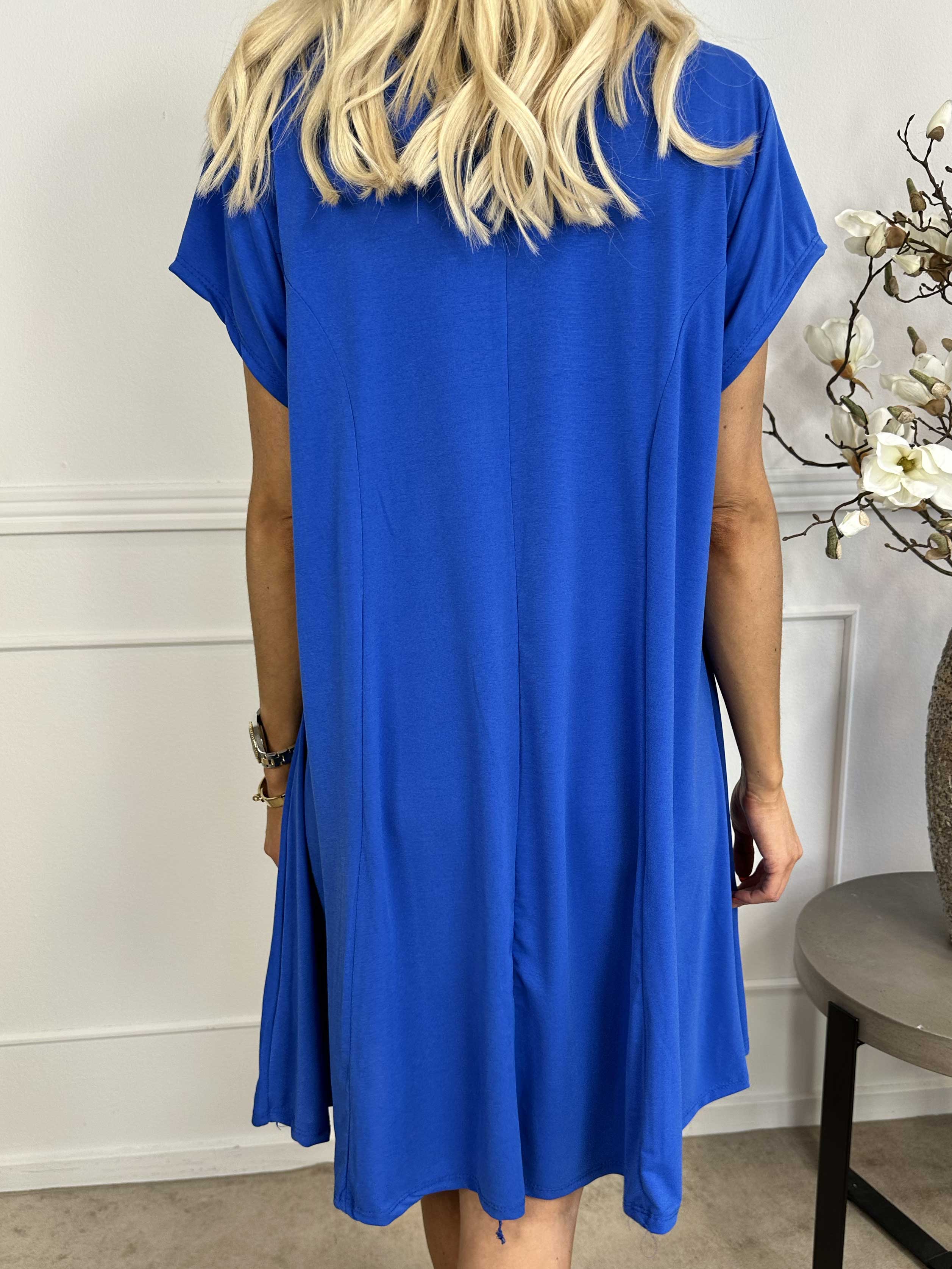 Janina - Solid klänning i mjukt stretchmaterial