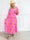 Jasmin - Lång plus size klänning i mjukt muslintyg med färgglada motiv
