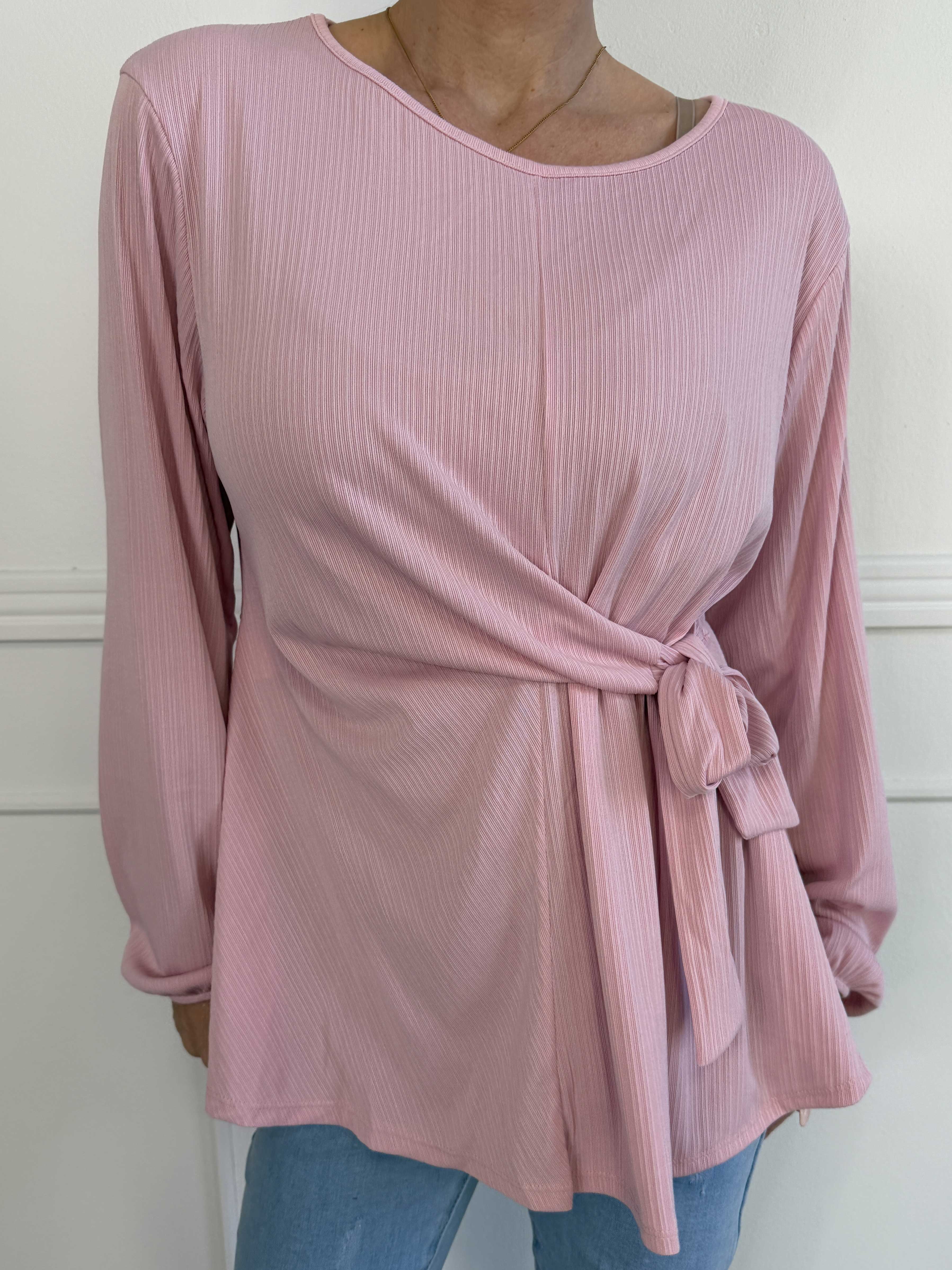 Katie - Sød langærmet tunika med fin sløjfedetalje foran