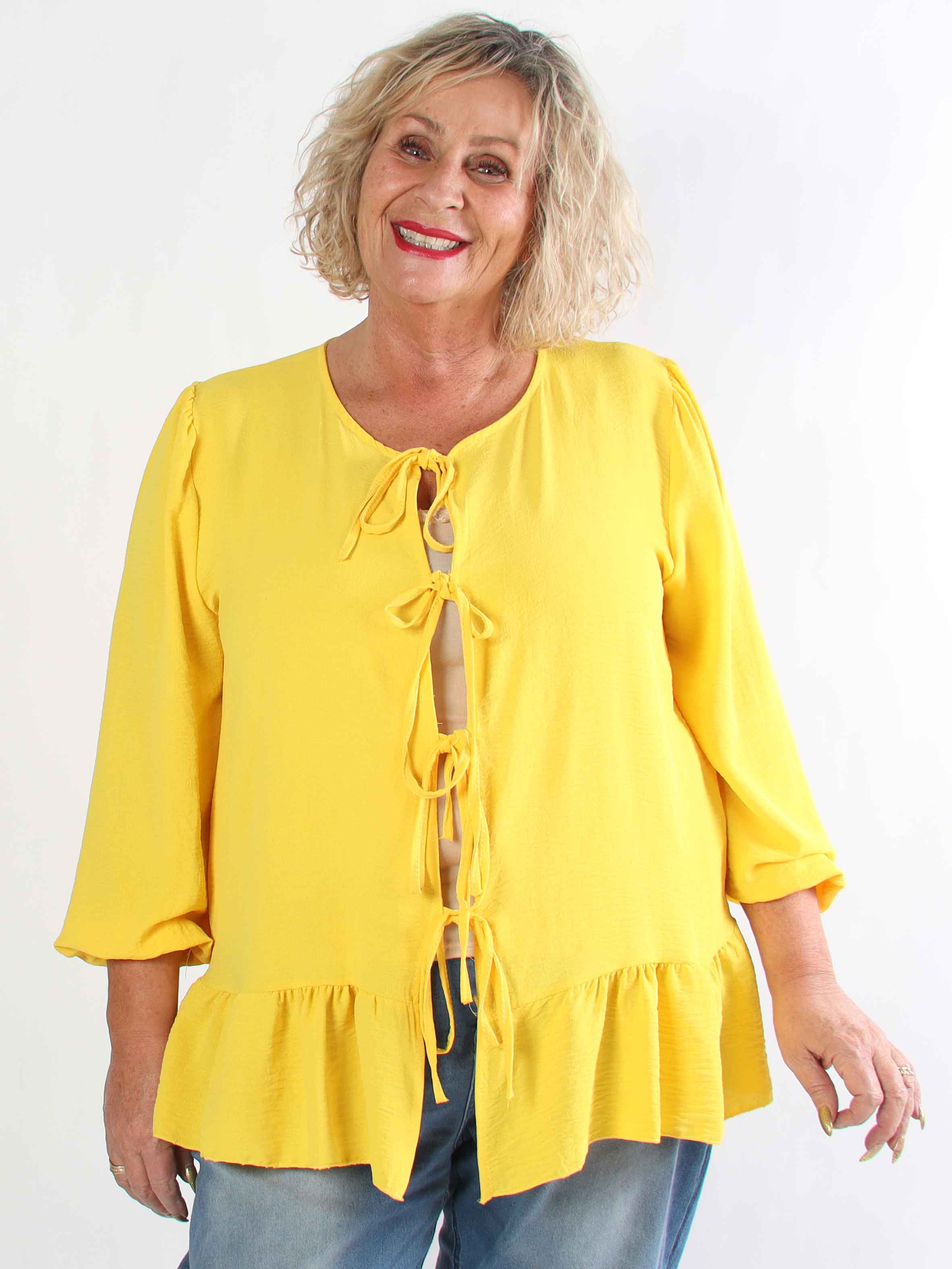 Leslie - Plus size tunika i viskose med fine sløjfer foran