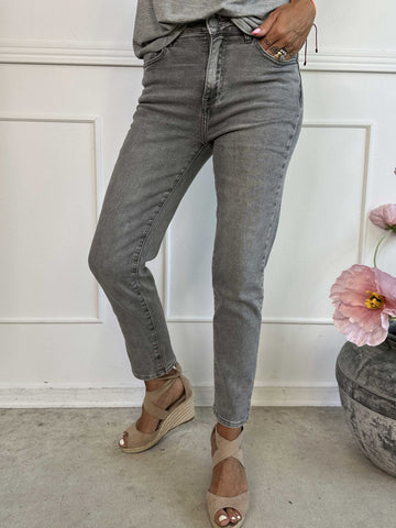 Lettie - Højtaljede moms jeans