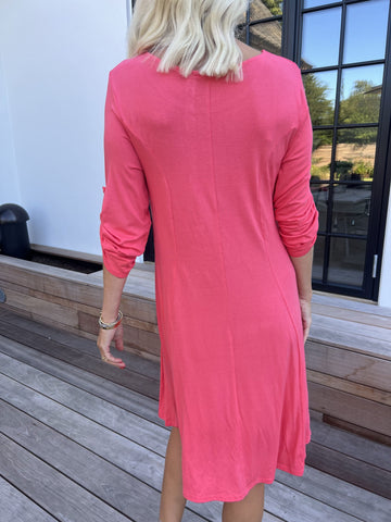Marlene Plain - Ensfarvet kjole i viskose med a-facon