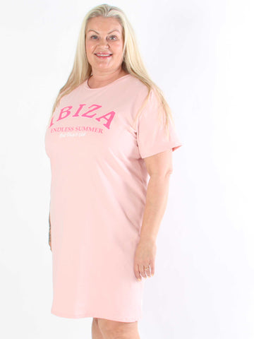 Matilda - T-shirt klänning i bomull med Ibiza skrivet