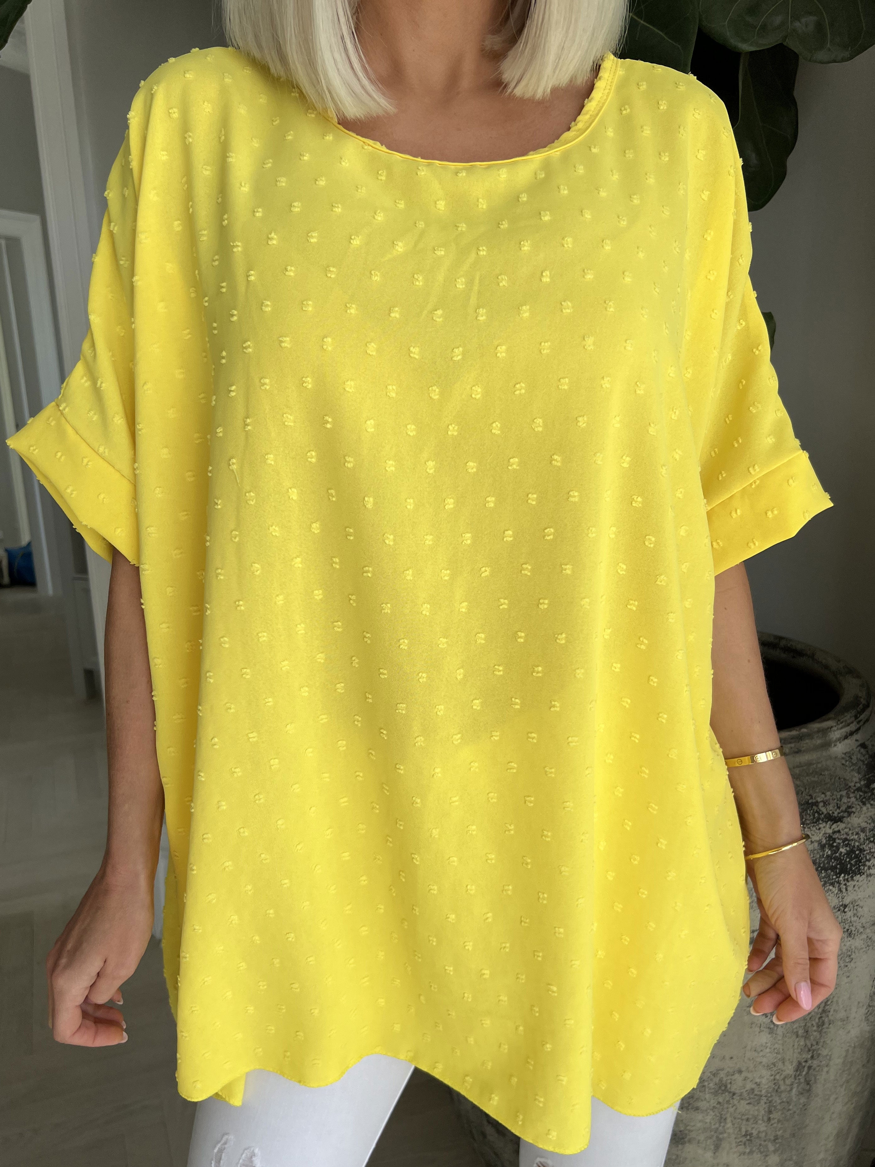 Mileah - Söt blus med prickiga detaljer