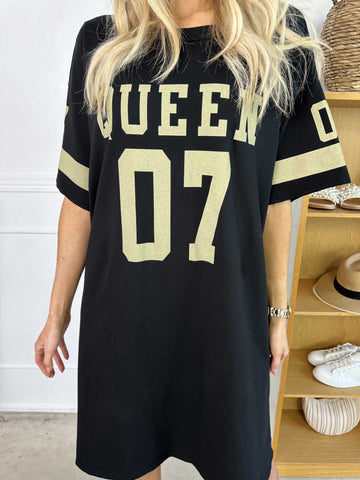 Millie - Queen t-shirtklänning i mjuk bomull