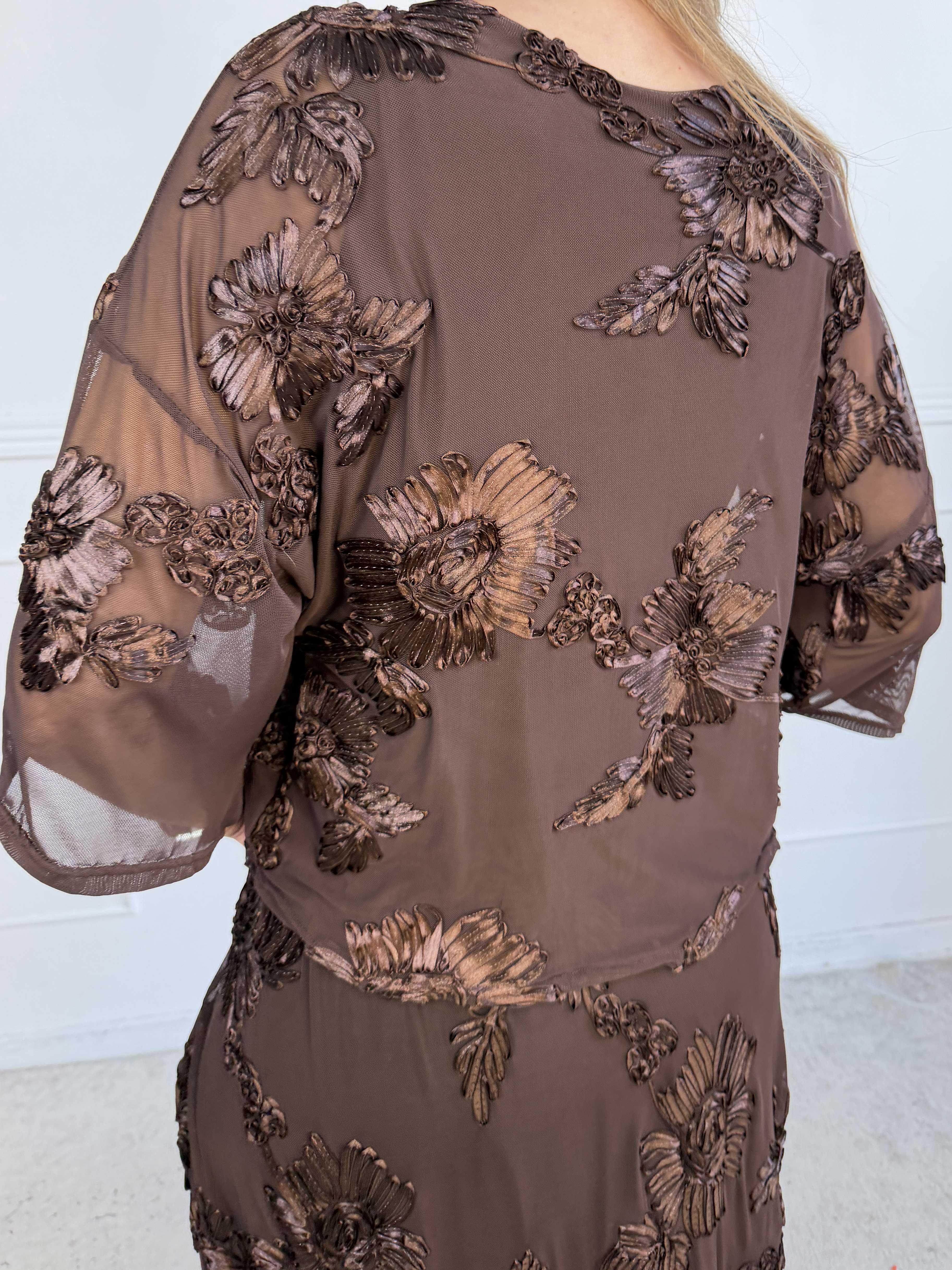 Mily Flora - Stretchig tunika i vacker mesh med fina blomstermotiv