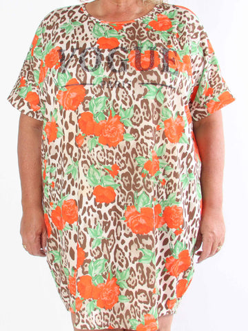 Mintu Leo Dress - Plus size t-shirtklänning i bomull med leopardtryck