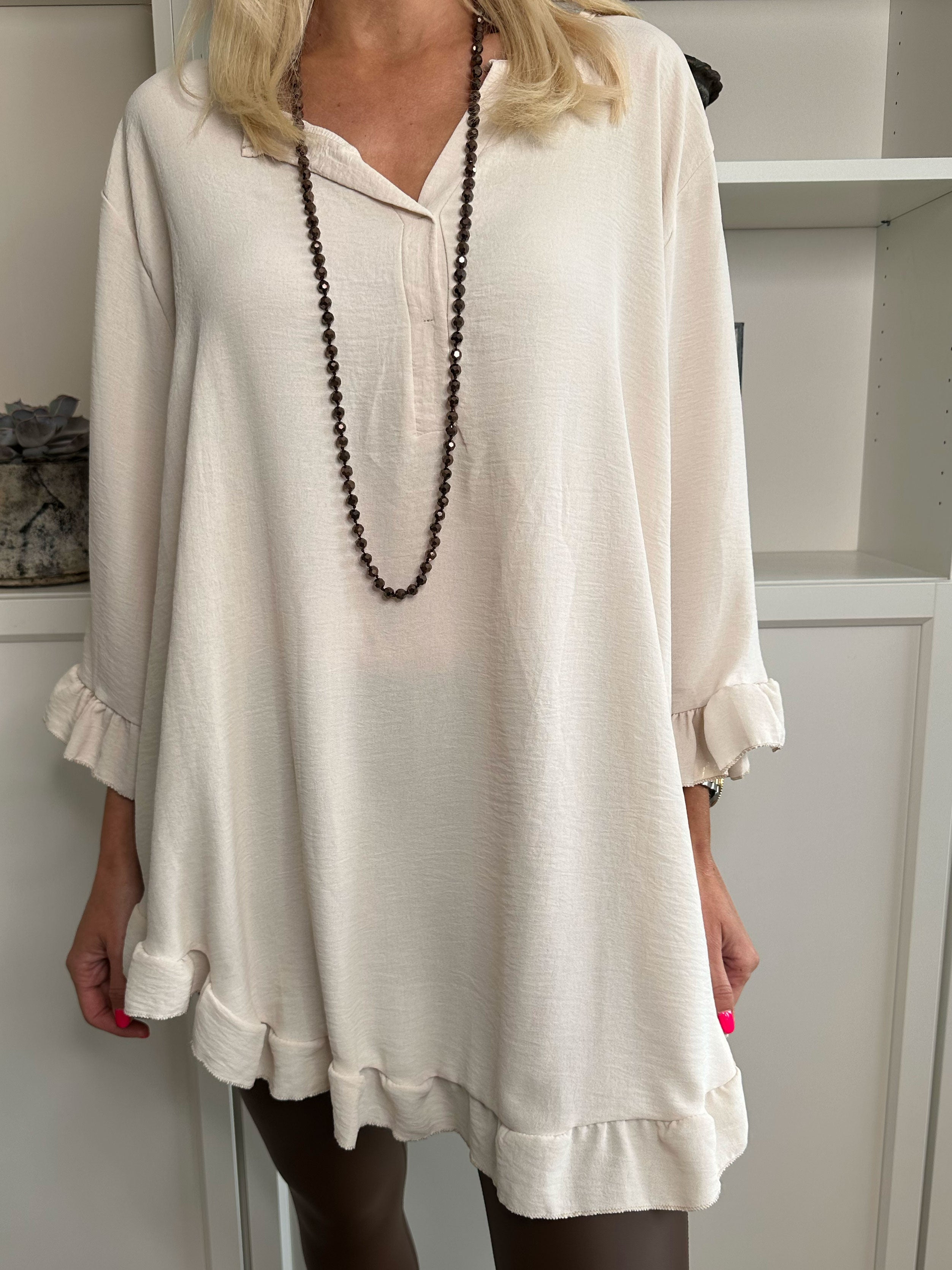 Mio Long - Söt tunika med volangkanter