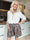 Pams Leo Shorts - Elastiske shorts med leopardprint og gulddetaljer