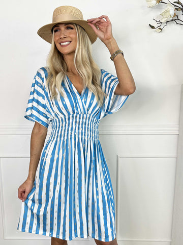 Pams Stripe Short - Randig klänning med resår och gulddetaljer