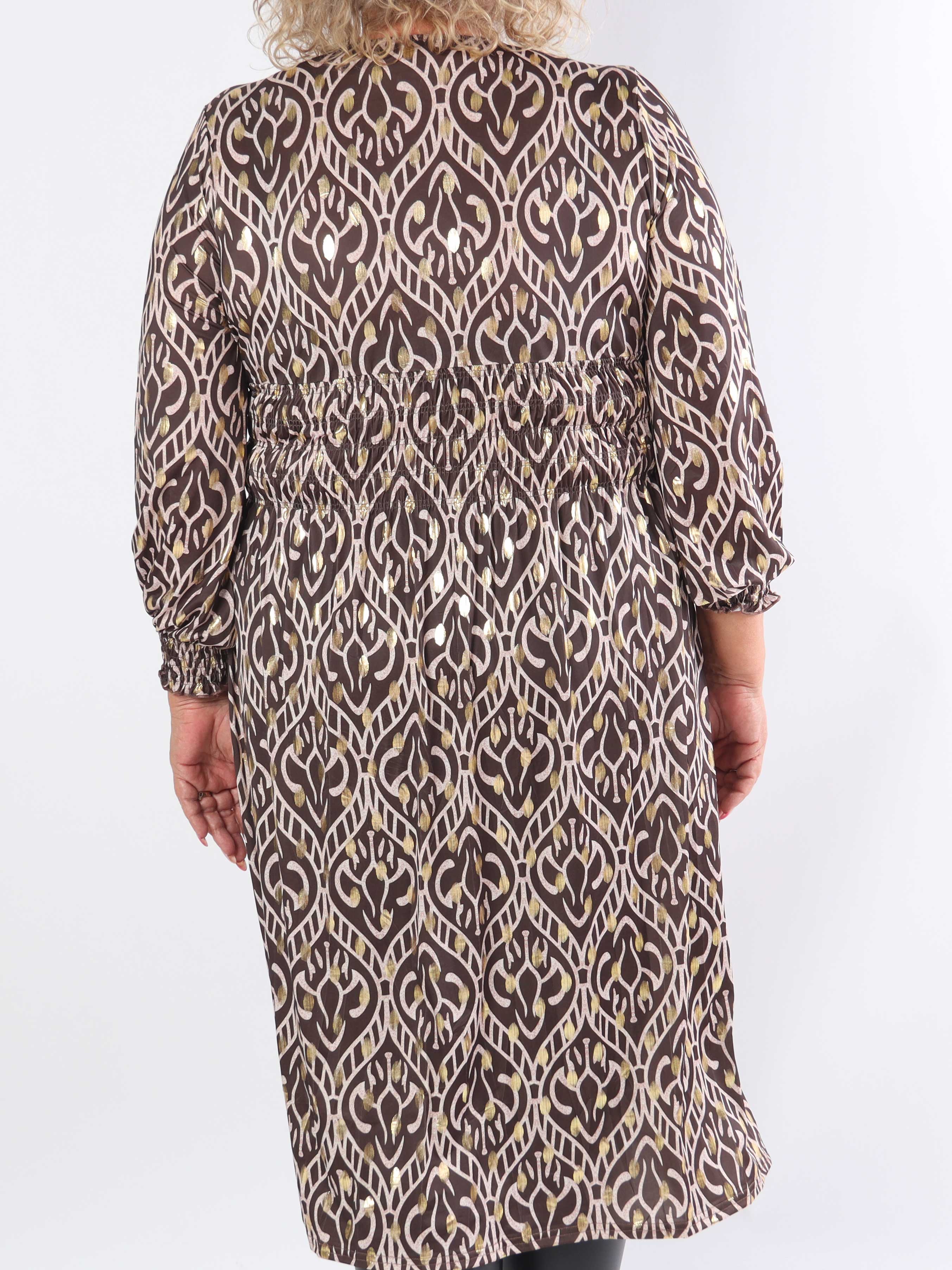 Pams Boho Midi L/S - Elastisk plus size-klänning i skrynkelfritt tyg