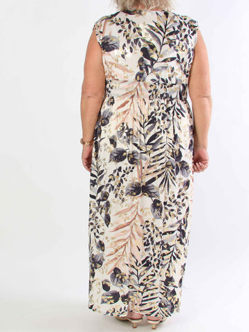 Pams Leaf Gold Sleeveless - Lång elastisk plus size klänning med sött bladmönster