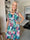 Pams Leaf Short - Kort plus size kjole med bladmotiver og guld detaljer