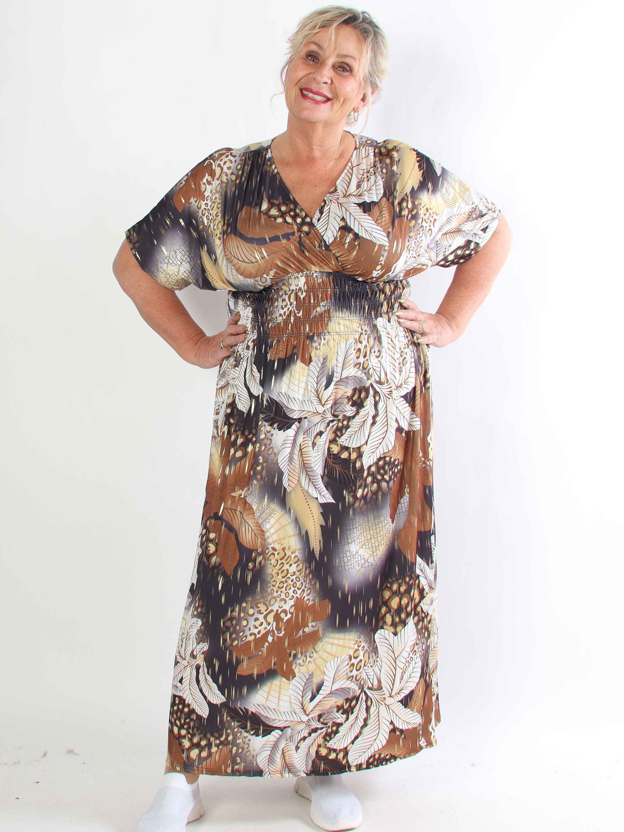Pams Multi Leo - Plus size elastisk kjole med print og guld detaljer