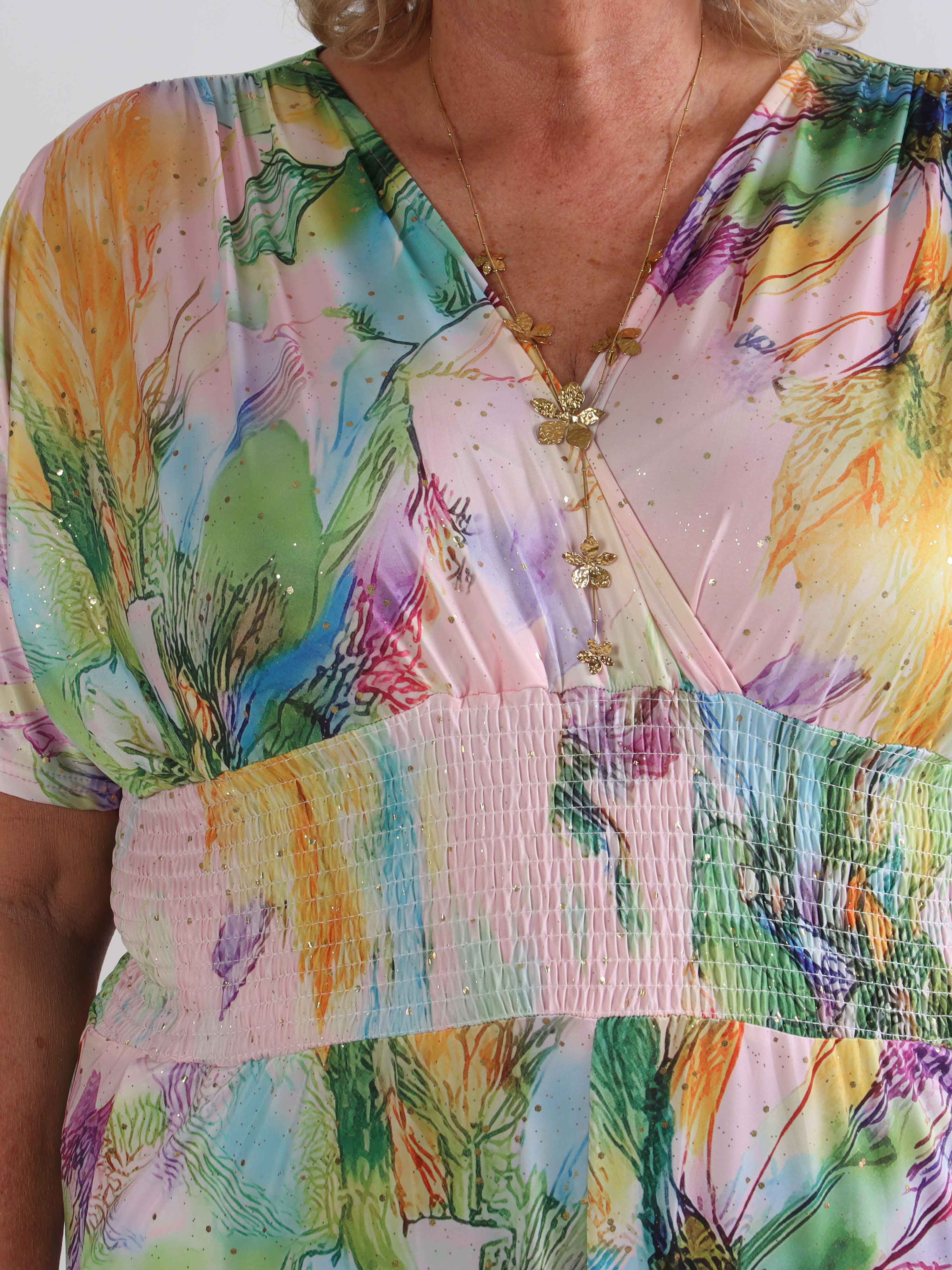 Pams Print Jumpsuit - Stretchig mönstrad plus size jumpsuit med guldfärgat damm