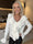 Serina - Feminin stickad tröja med fina volangdetaljer