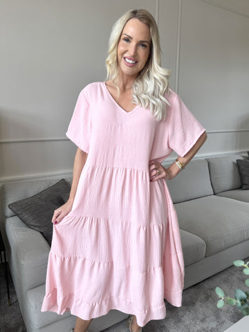 Shayna - Tunikaklänning i viskos med broderade detaljer på ryggen