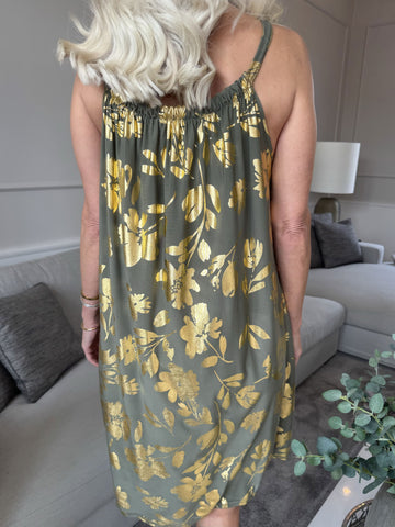 SunLove Gold Flower - Klänning med elastiskt band och stora blad i guld
