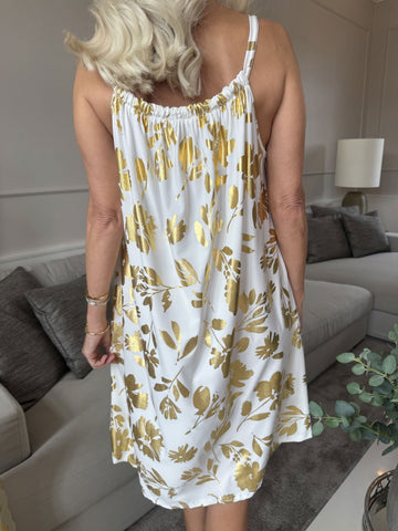 SunLove Gold Flower - Klänning med elastiskt band och stora blad i guld