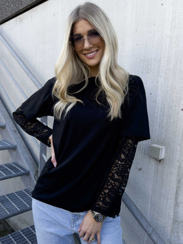 Valerie - T-shirt i bomull med långa ärmar i spets