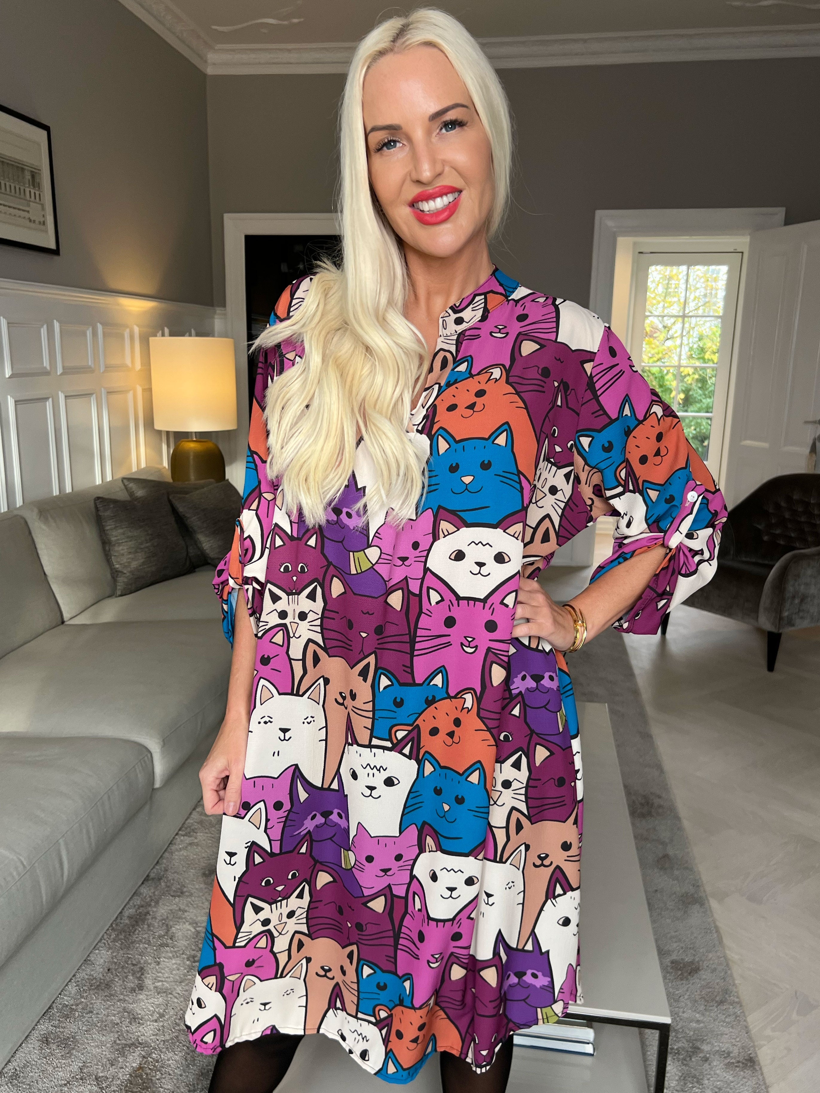 Vanesa Cat Long - Lätt och luftig klänning i kattmönster