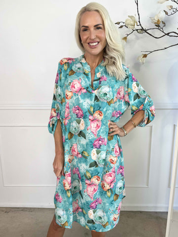 Vanesa Flower Dress - Klänning i lätt viskos med blommiga motiv