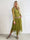 Viola - Elegant og feminin kjole i stretchy mesh med transparente ærmer
